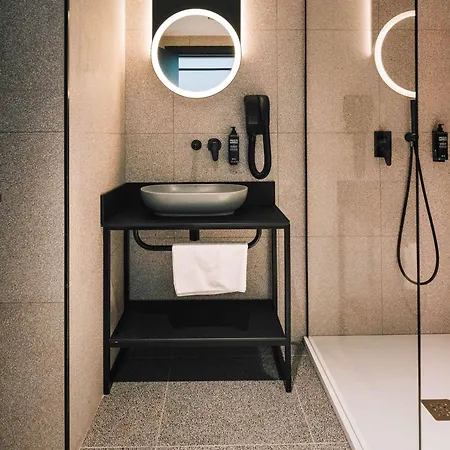 Ibis Styles St Pauls Bay Malta خليج سانت بول