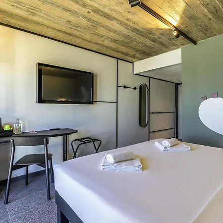 Otel Ibis Styles St Pauls Bay Malta
