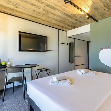 Otel Ibis Styles St Pauls Bay Malta