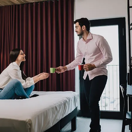 ホテル Ibis Styles St Pauls Bay Malta セント・ポールズ・ベイ