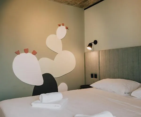 Ibis Styles St Pauls Bay Malta מלון